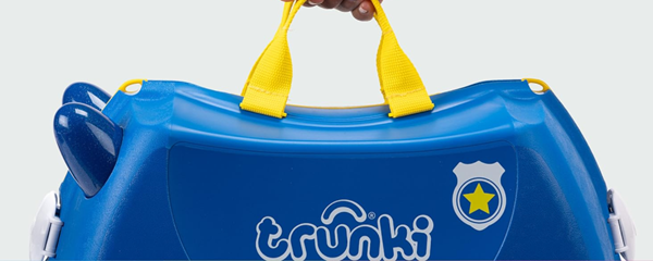 چمدان سواری کودک با ظرفیت 18 لیتر طرح ماشین پلیس مدل 00323 Trunki 18L_کیف و کوله پشتی