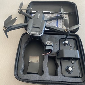 کوادکوپتر دوربین دار مدل D31 GPS _کوادکوپتر