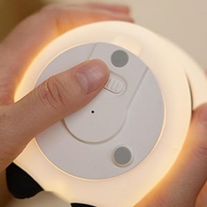 چراغ خواب سیلیکونی شارژی طرح پاندا خجالتی _اتاق کودک