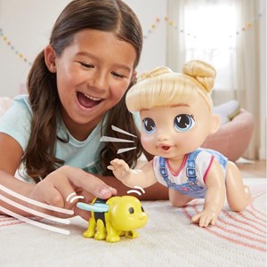 عروسک 27 سانتی بیبی الایو مدل Crawl 'n Play_عروسک