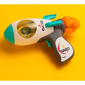 تفنگ اسباب بازی موزیکال فضانورد دودزا همراه با پروژکتور مدل Toy Gun with Mist Spray 922_تفنگ اسباب بازی