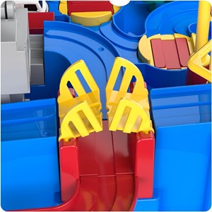 کیت ماشین بازی همراه با هلیکوپتر و 2 عدد ماشین_ ماشین اسباب بازی