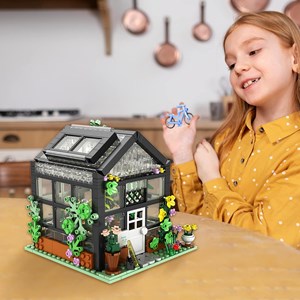 لگو کریتور گل فروشی آفتاب 551 قطعه مدل SUN FLOWER SHOP LX.A3801_لگو