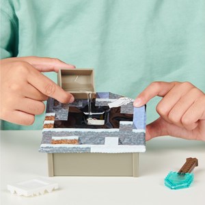 اکشن فیگورهای سورپرایزی Minecraft سری Caves and Cliffs _اکشن فیگور