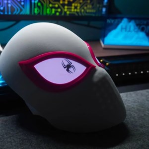 ماسک صورت گوئن عنکبوتی با چشمان چراغ دار Spider Gwen Light-Up Mask_اکسسوری
