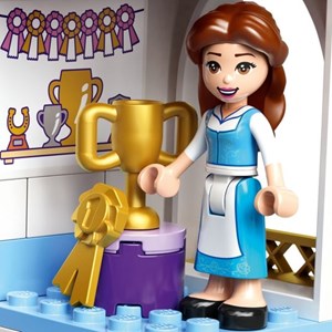 لگو دیزنی اسطبل سلطنتی پرنسس بل و پرنسس راپونزل 239 قطعه مدل Lego Disney_Belle and Rapunzel's Royal Stables_43195 Building Kit_لگو
