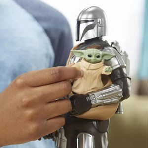 اکشن فیگور 30 سانتی مندلورین به همراه بیبی یودا _اکشن فیگور